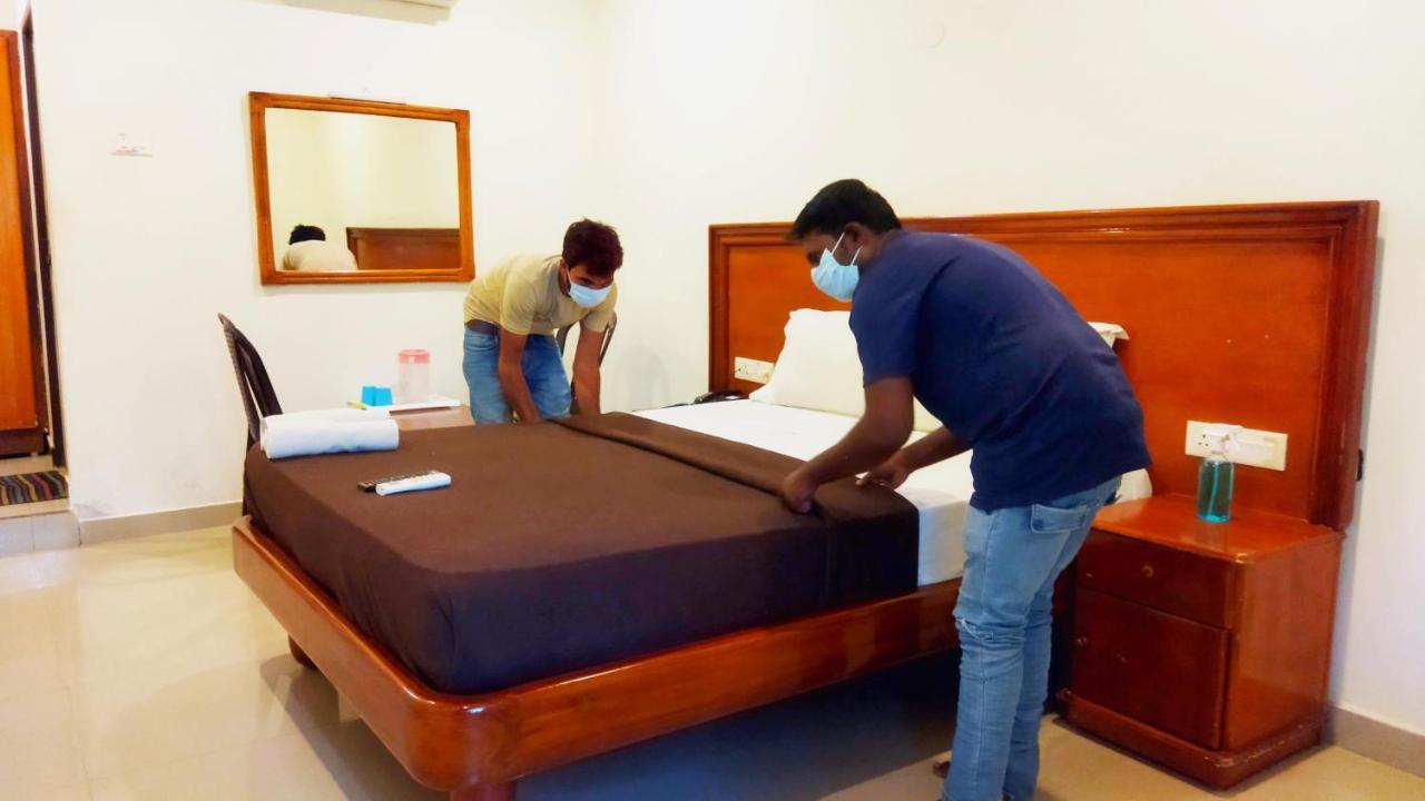 Hotel Nnp Grand